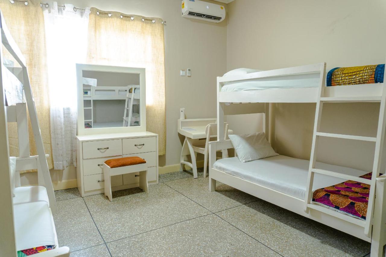 Brannic Lodge Accra Eksteriør billede